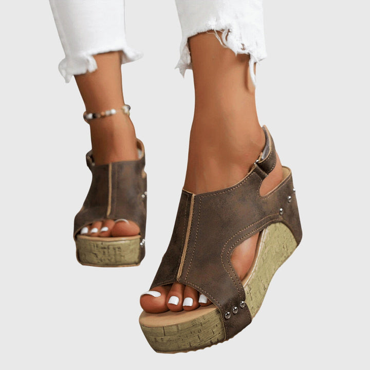 Lucinda | Chic Orthopedic Sandals