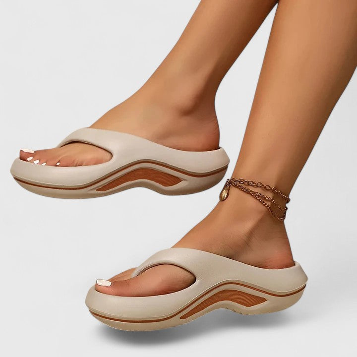 Dahlia | Light Slip-On Sandals
