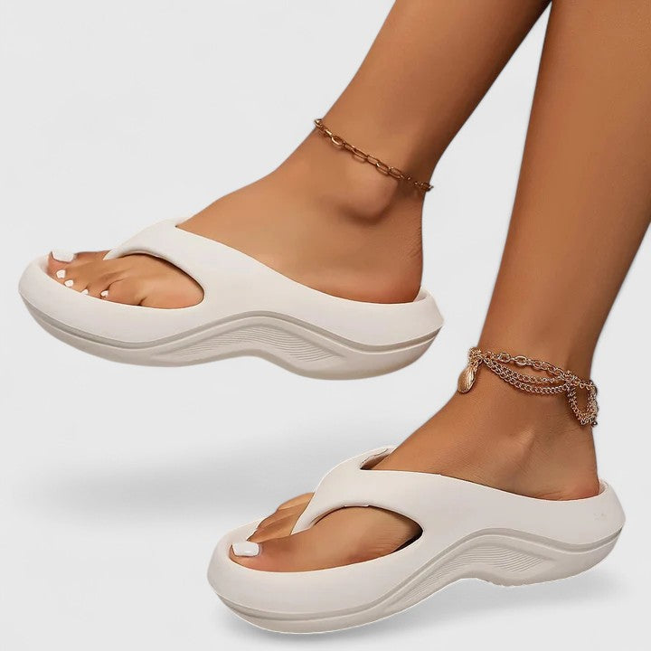 Dahlia | Light Slip-On Sandals