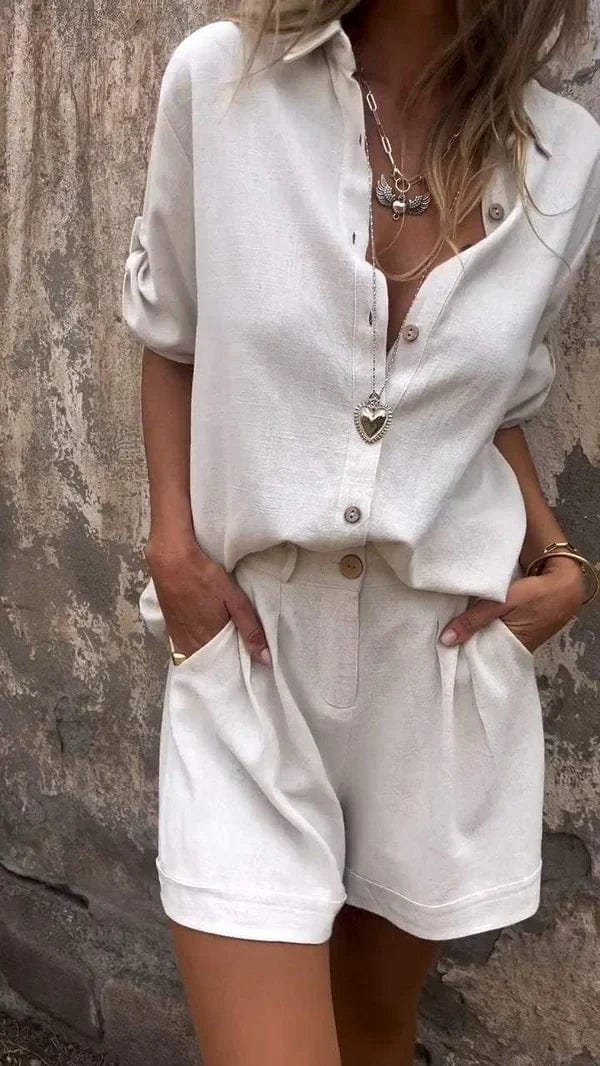 Melda | Airy Button Ensemble