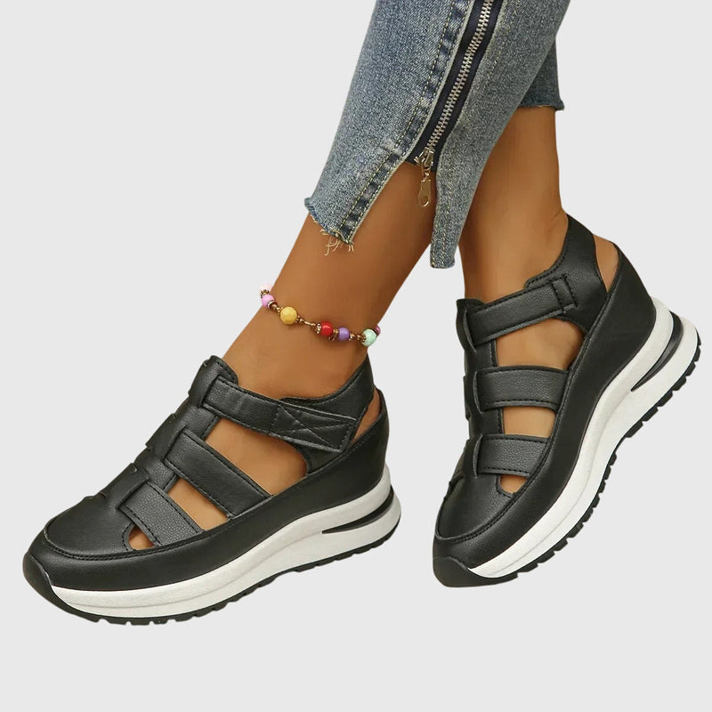 Finnie Versatile Orthopedic Sandals