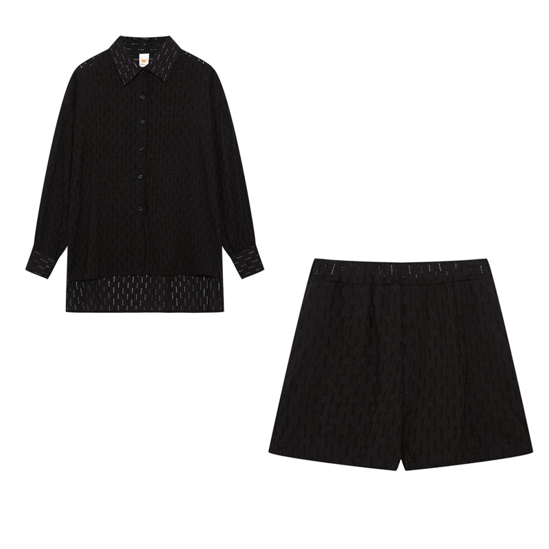Elizabeth | Light Shirt & Shorts Ensemble