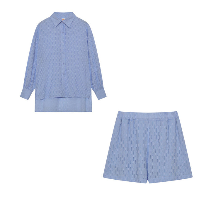 Elizabeth | Light Shirt & Shorts Ensemble