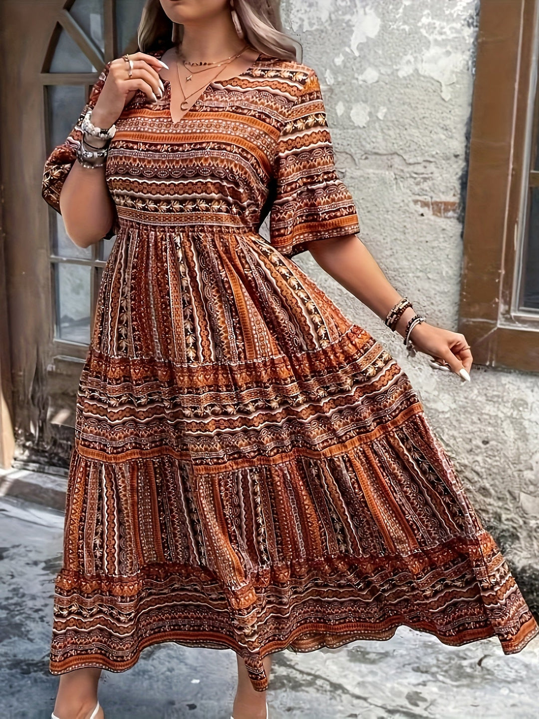 Joraine Flowing Print Maxi Dress