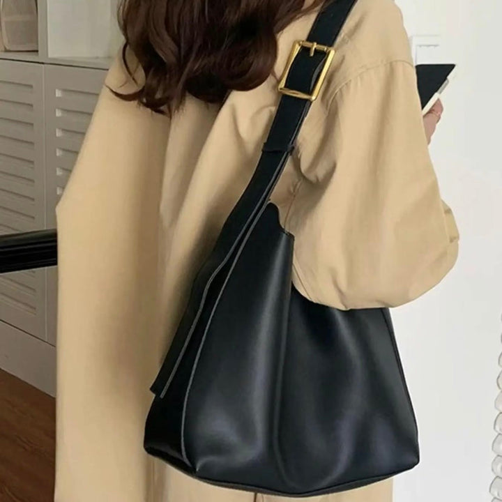 Stacy | Elegant Leather Handbag