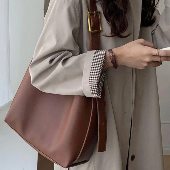 Stacy | Elegant Leather Handbag
