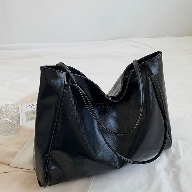 Patricia Glossy Leather Bag