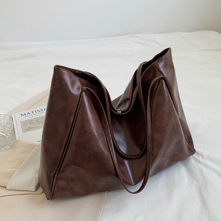 Patricia Glossy Leather Bag