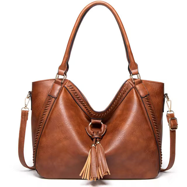 Andrea | Timeless Leather Pouch