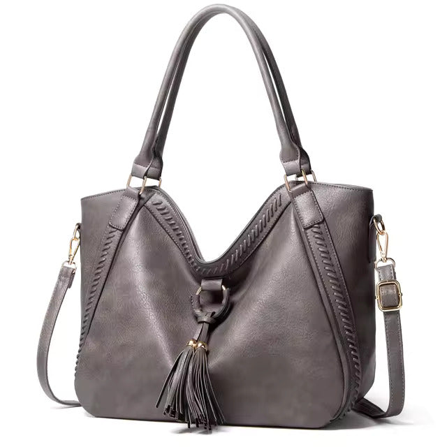 Andrea | Timeless Leather Pouch
