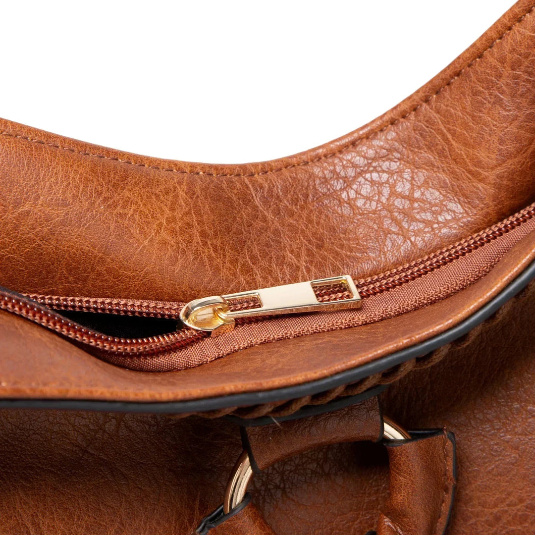 Andrea | Timeless Leather Pouch
