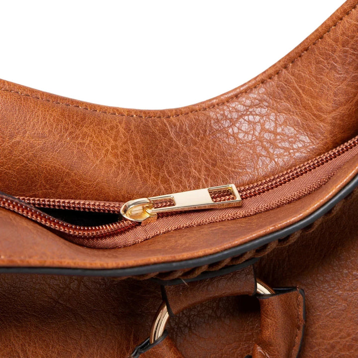 Andrea | Timeless Leather Pouch
