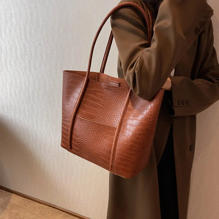 Christina | Elegant Shoulder Bag