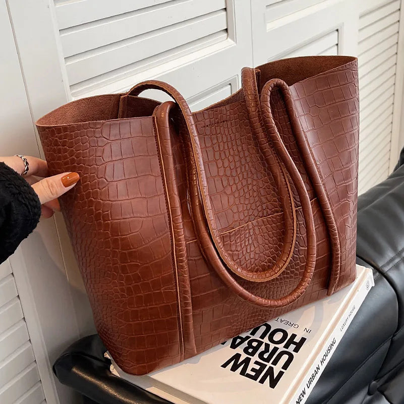 Christina | Elegant Shoulder Bag