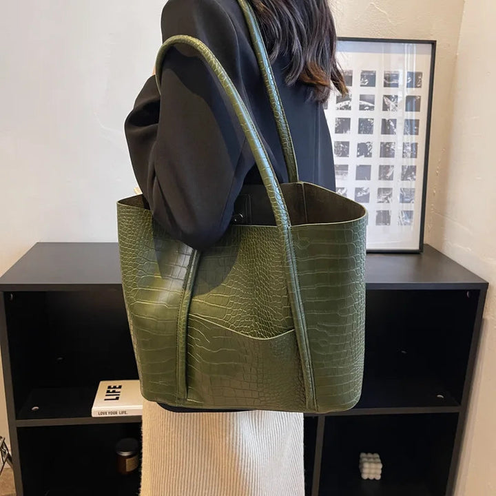 Christina | Elegant Shoulder Bag