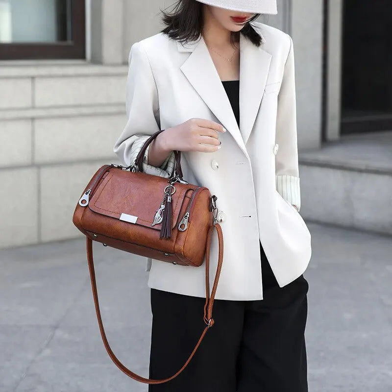 Julie | Structured Leather Bag