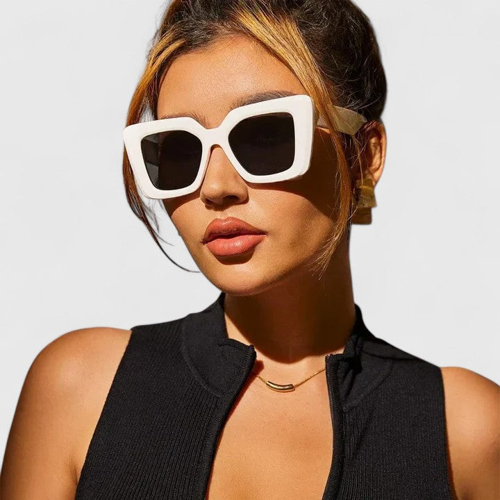 Raeyana | Elegant Sunglasses