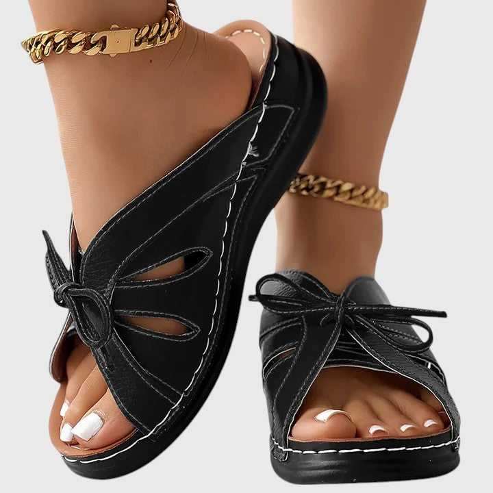 Darcy | Chic Slip-On Sandals with Strap