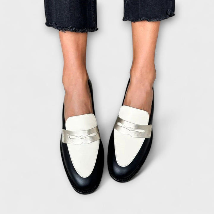 Xara | Black Metallic Moccasins