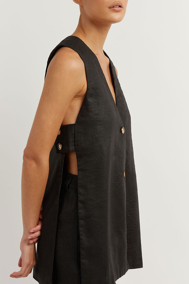 Fiona | Sleeveless Button-Front Set