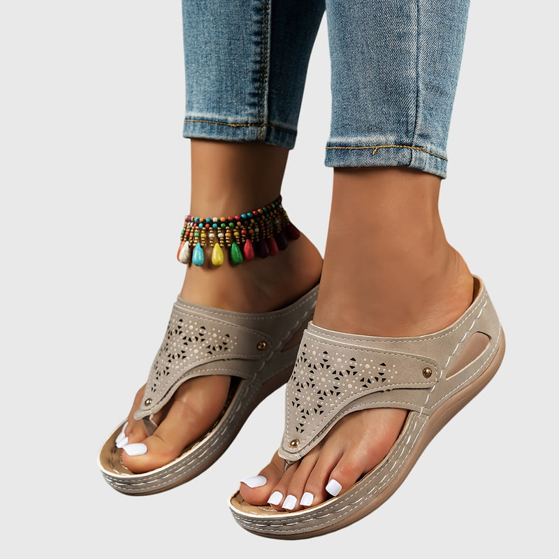Anika | Flip-Flops