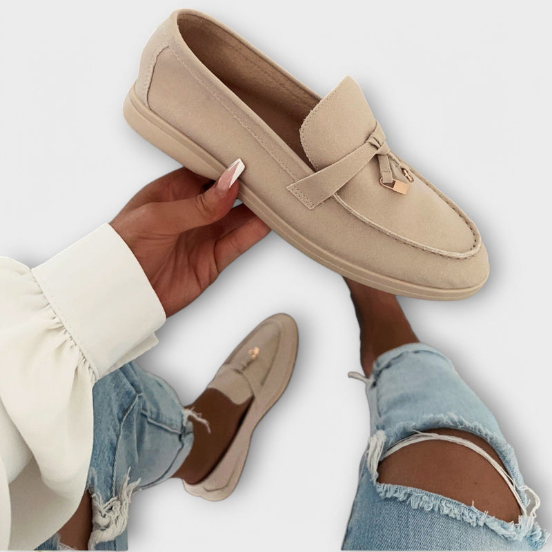 Sabrina | Moccasin