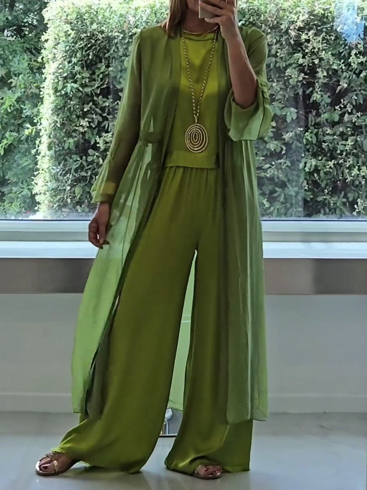 Lindsy | Elegant & Comfortable Ensemble