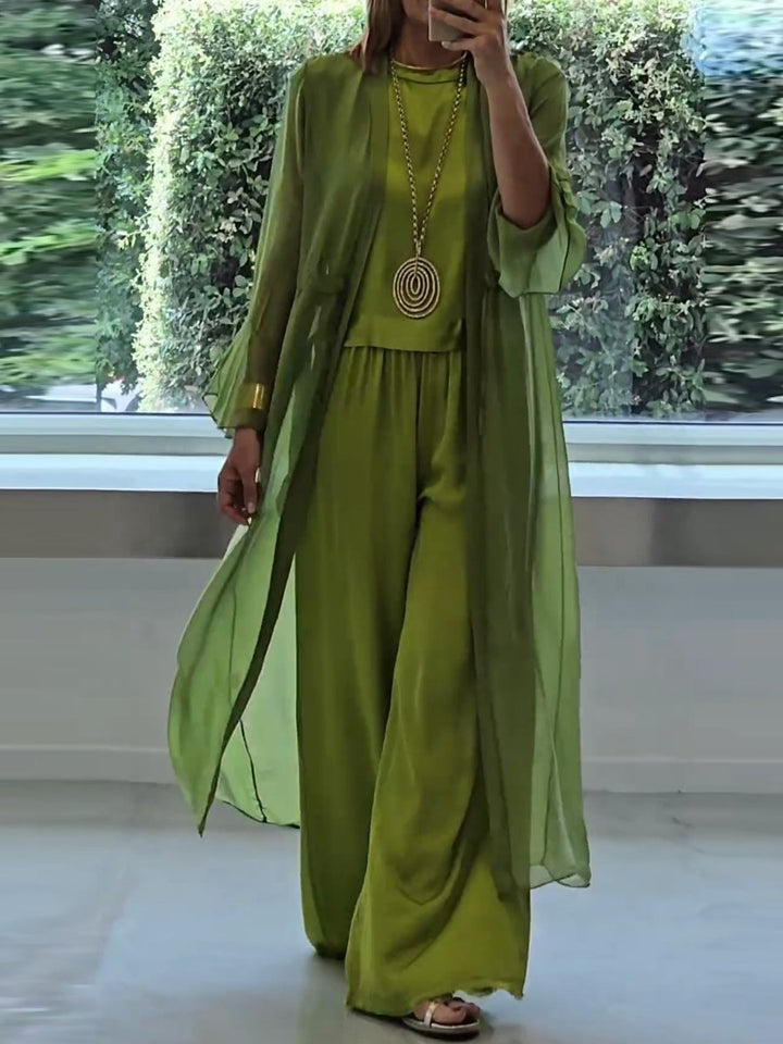 Lindsy | Elegant & Comfortable Ensemble